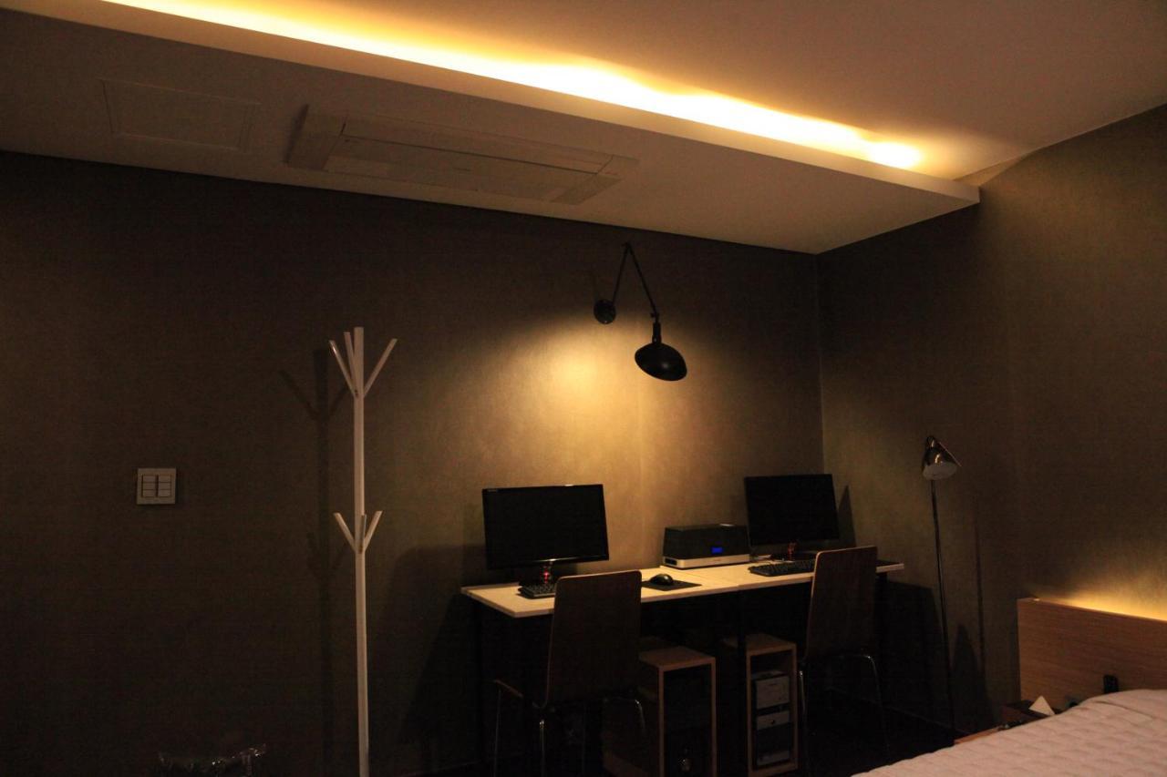Comma Hotel Busan Exterior photo
